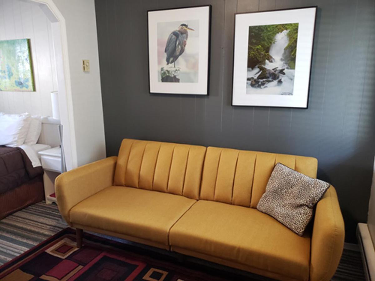 Reno Motel Salmo Dış mekan fotoğraf