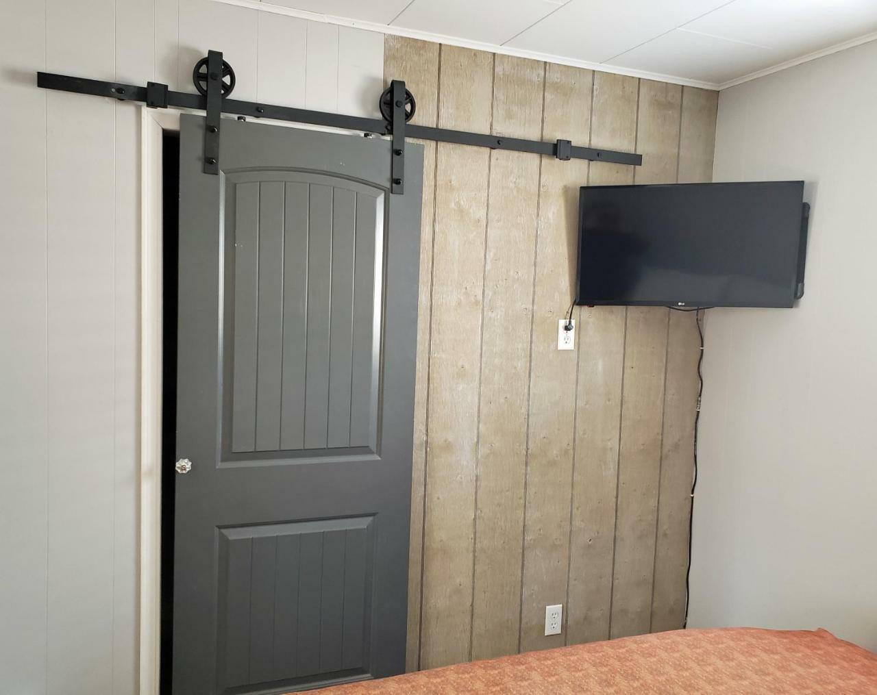 Reno Motel Salmo Dış mekan fotoğraf